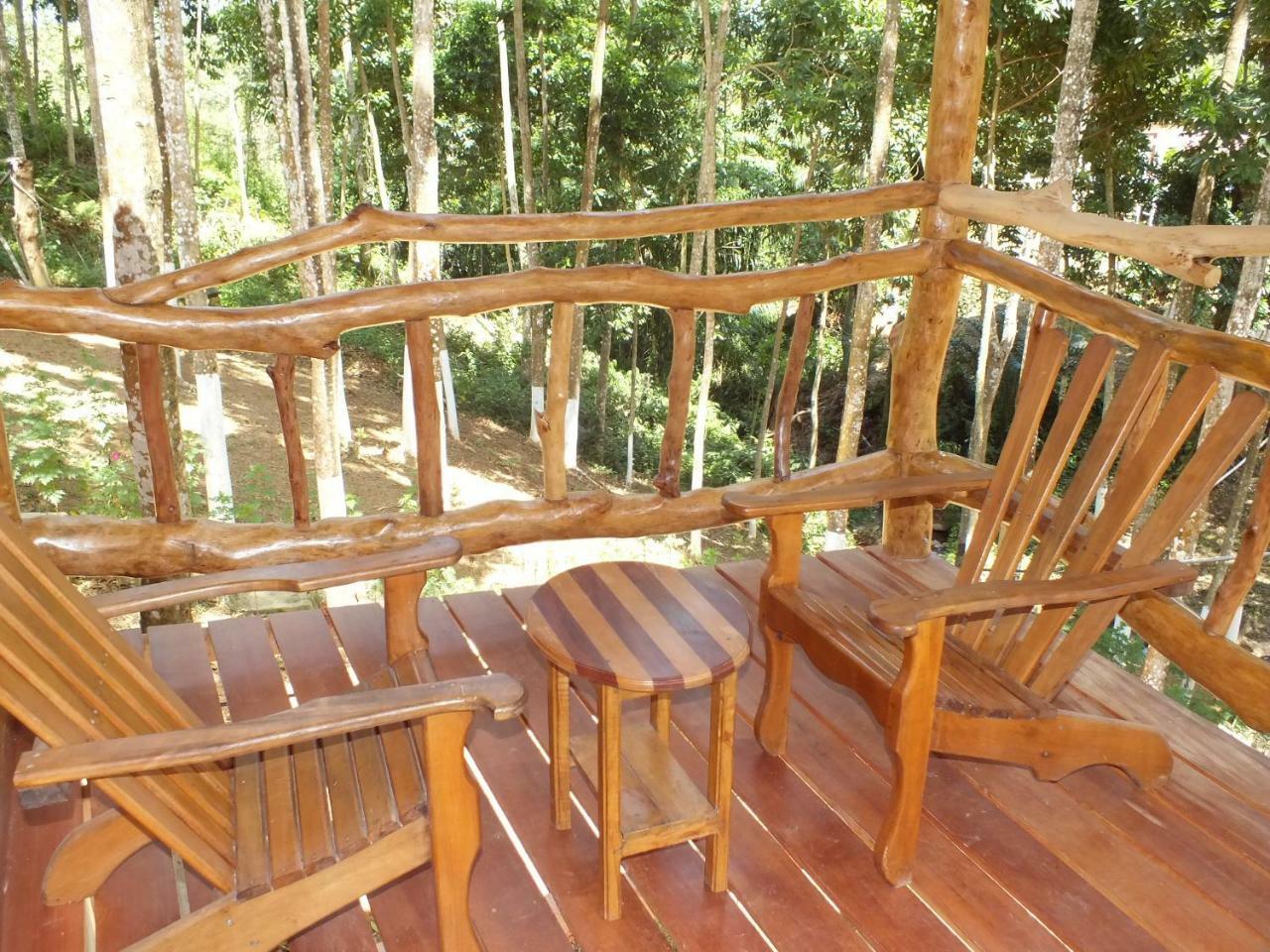 Hilamito Lodge Tela Exterior foto
